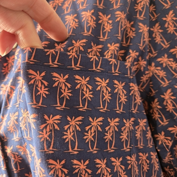 TOMMY BAHAMA Navy Cotton Button-Up Shirt Dress With Peach Palm Treea. Size Large - Picture 7 of 10